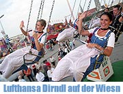Lufthansa Crew im Wiesndirndl zu Besuch auf dem Oktoberfest, Infos und Video (Foto: Martin Schmitz)